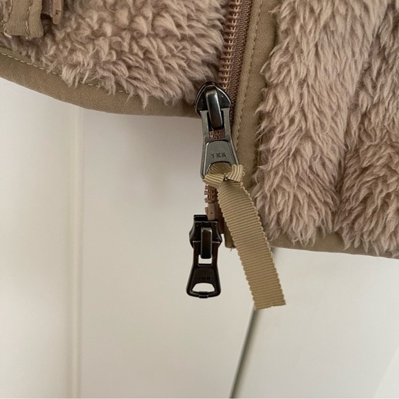 Danton High Pile Hooded Jacket - Picture 8 of 10